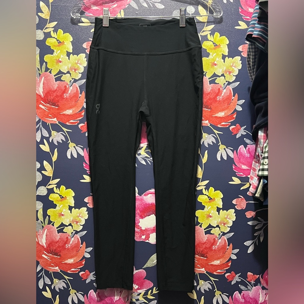 Oncloud Black Leggings